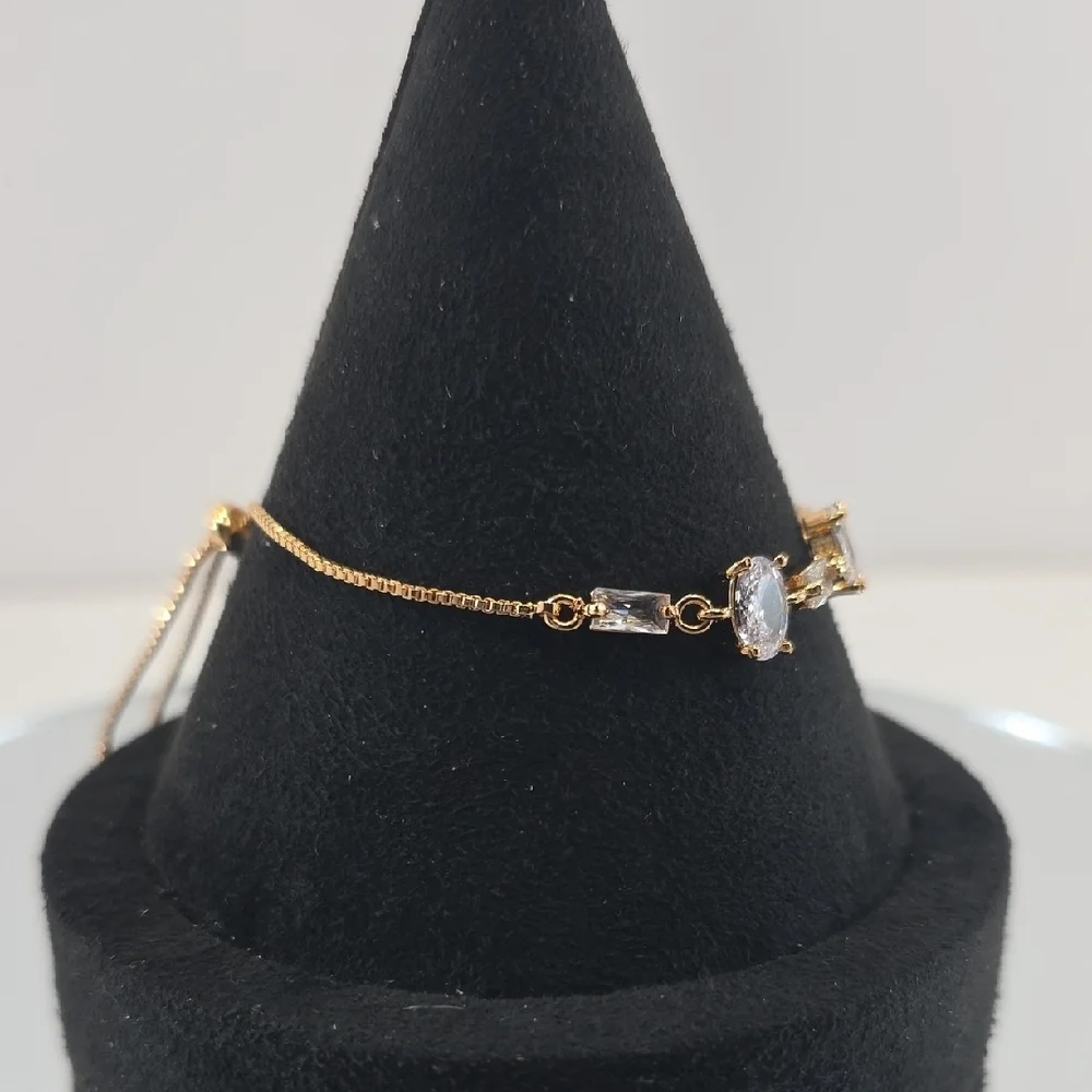 Rose Gold Plated Adjustable Bracelet • Oval Simulated Diamonds • Slider Style